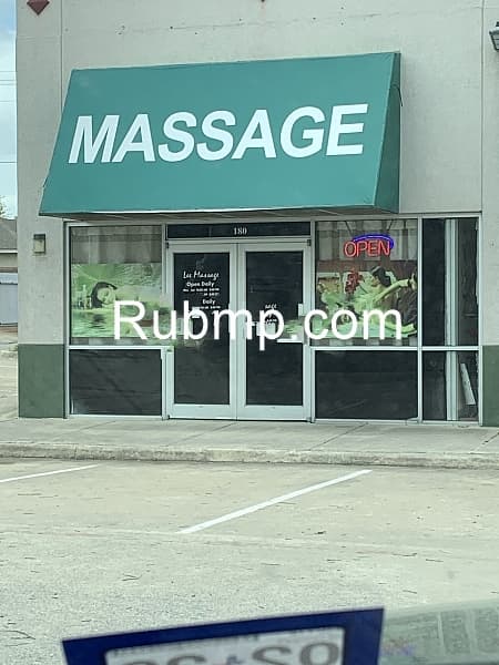 Photo of Lee massage