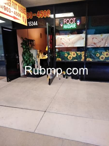 Photo of Sunflower Foot Massage