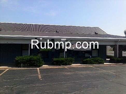 Photo of Holiday Square Massage