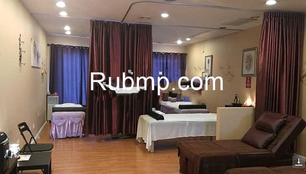 Photo of 653 Happy Feet Massage