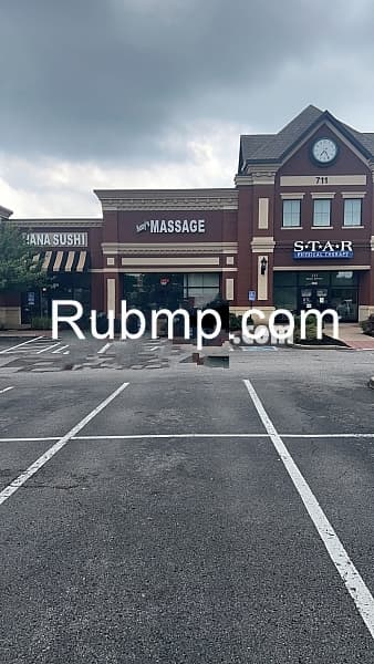 Photo of Le's Nails & Spa