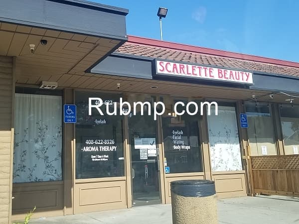 Photo of Scarlet beauty