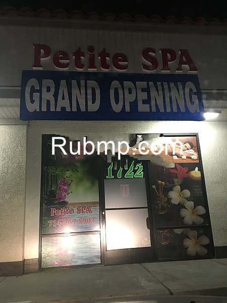 Photo of Petite spa