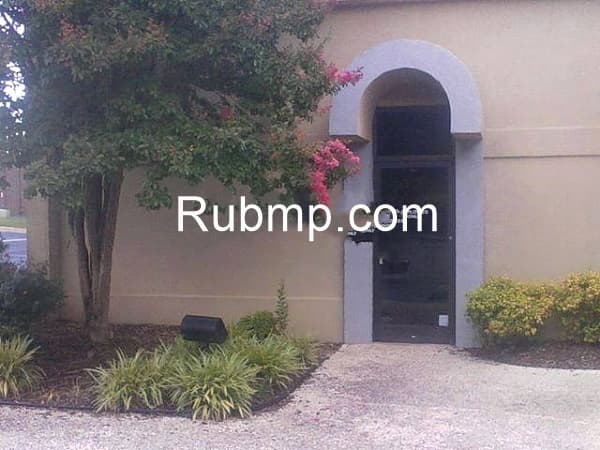 Photo of Hott Pink Therapeutic Spa