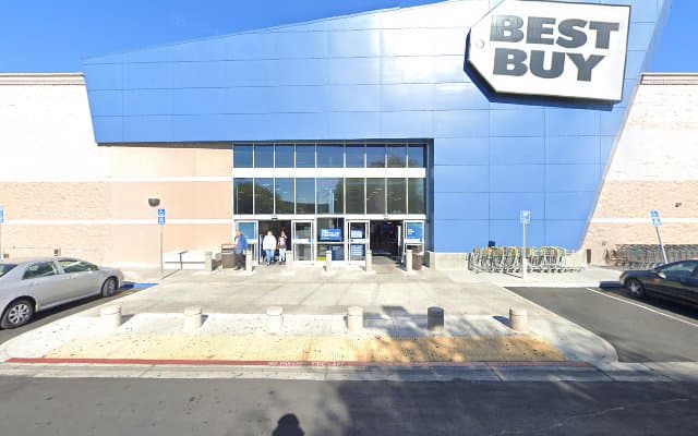 Photo of Royal Nails Spa
