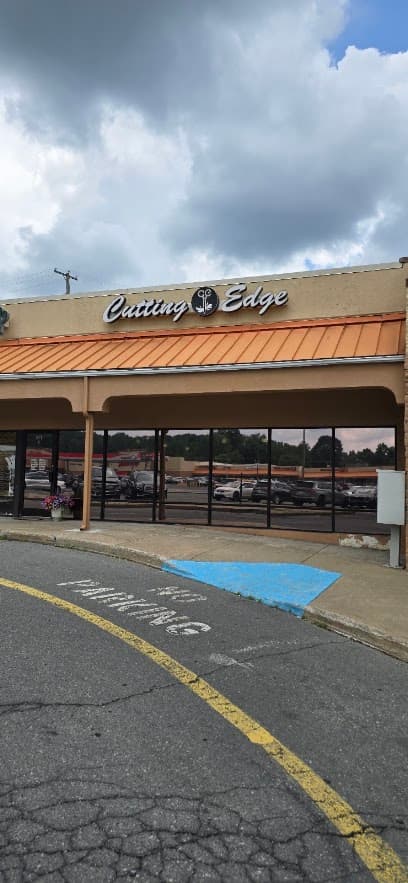 Photo of Cutting Edge Salon