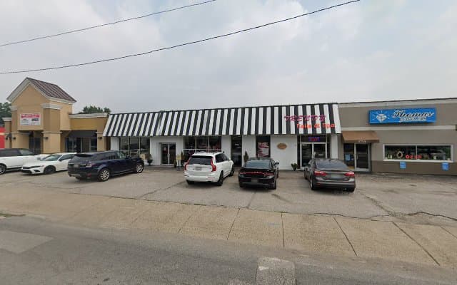 Photo of Trendy Nails & Spa. WV