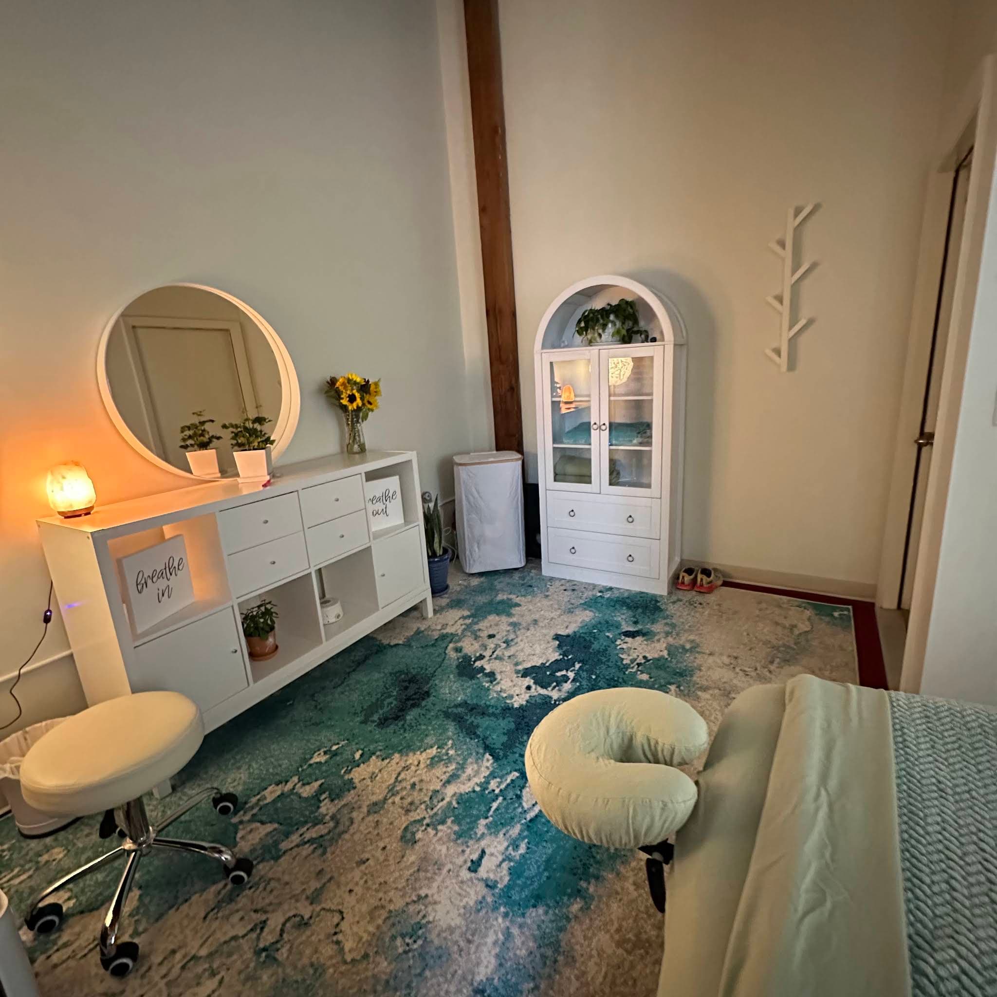 Photo of Solar Plexus Massage