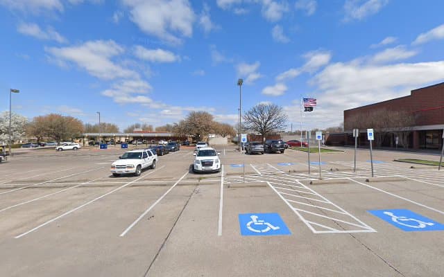 Photo of Royal Massage (Same parking lot as the post office)