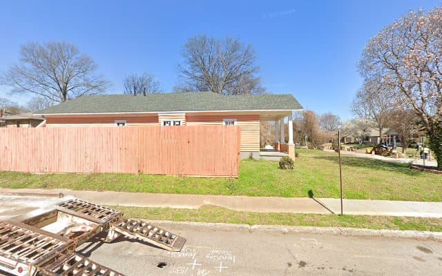 Photo of Crystal's Body Shop