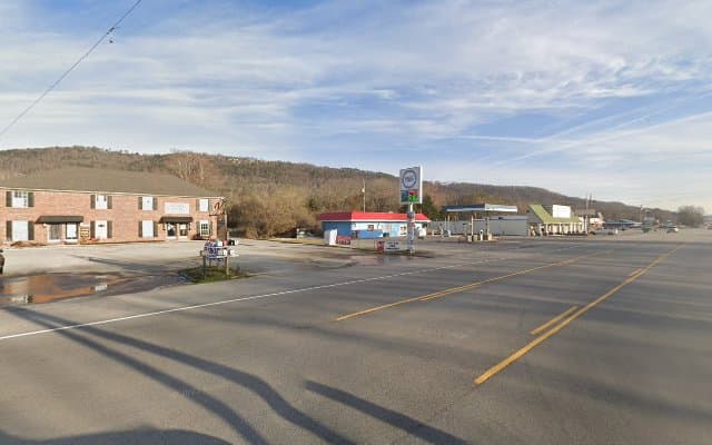 Photo of The Soddy Celebrity Hair And Beard Lounge