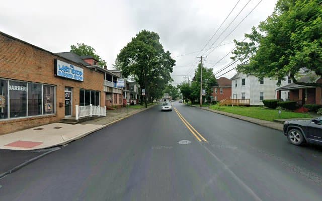 Photo of Hot Heads Salon
