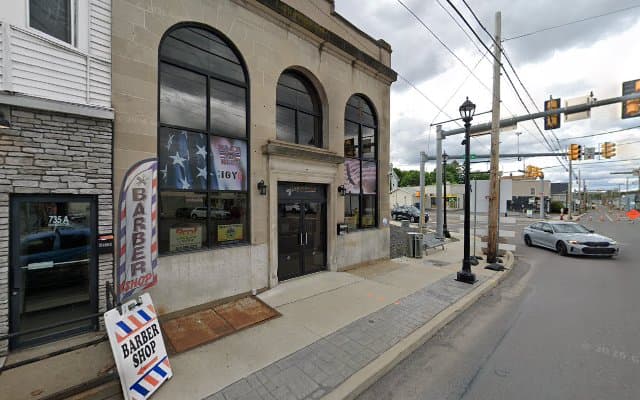 Photo of Luis clean fades barbershop