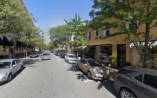 Photo of Le Shag. Kingston.