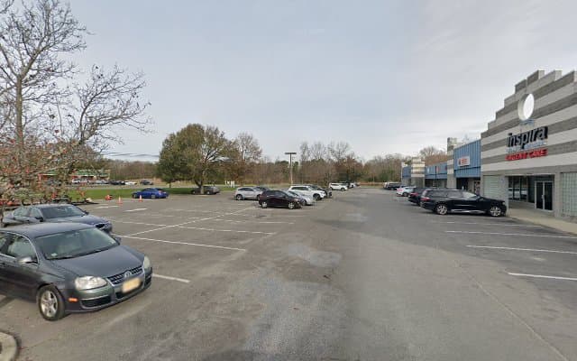 Photo of Lincoln Plaza