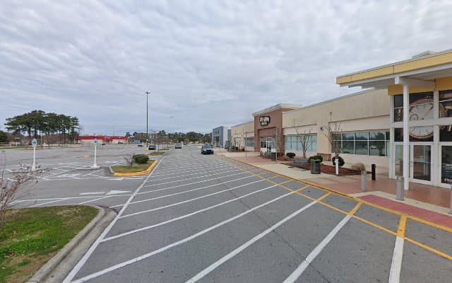 Photo of New York Nails And Spa Jacksonville Mall