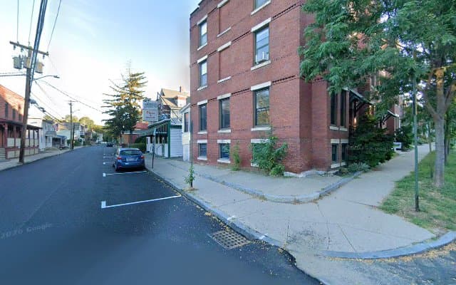 Photo of Salon 241