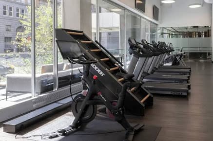 Photo of Kansas City King Lux Retreat - Massage Chair - Gym - Free Parking