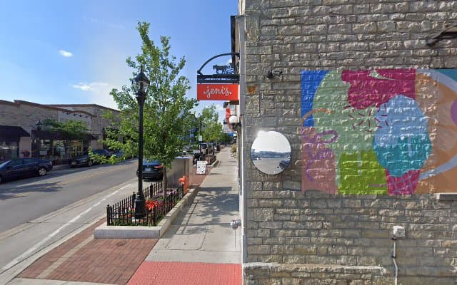 Photo of FACE FOUNDRIÉ - Naperville