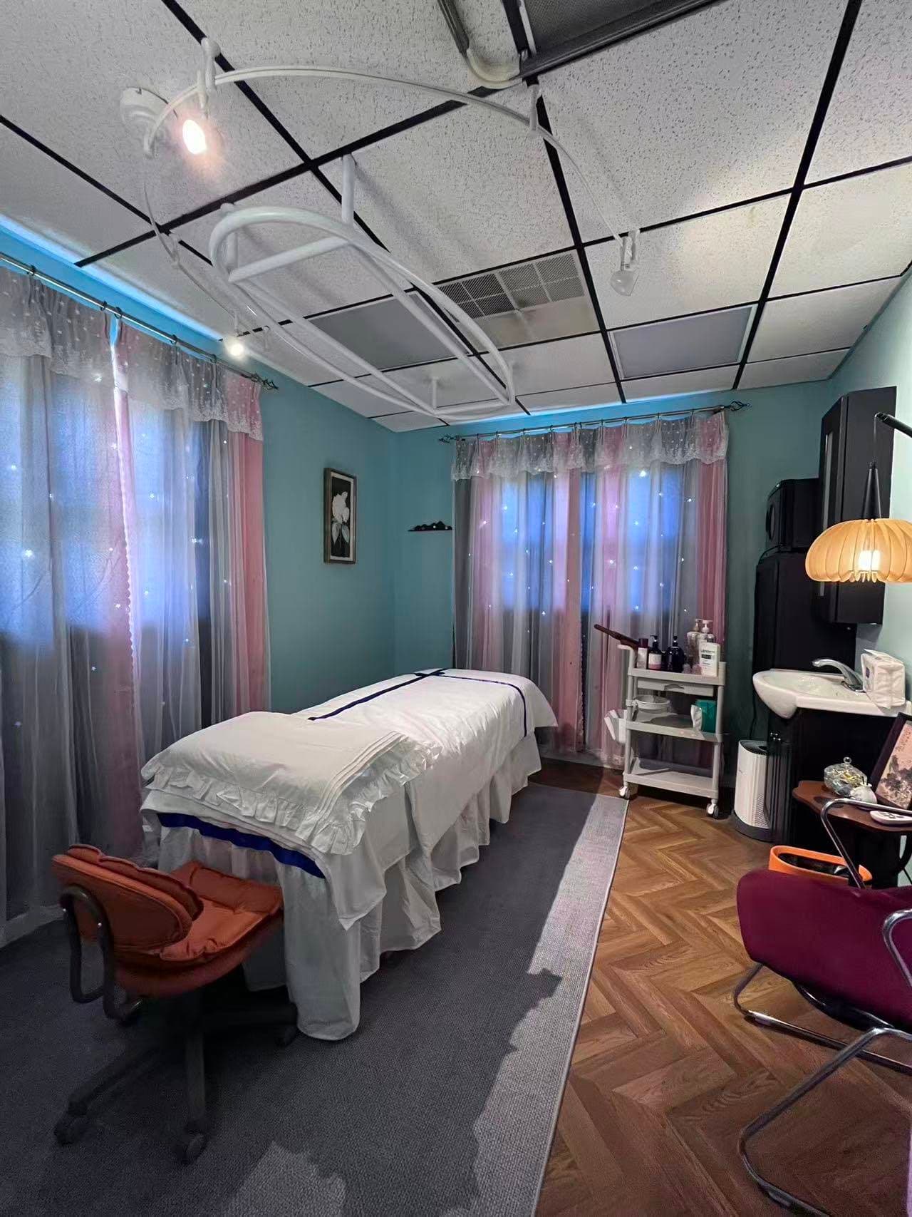 Photo of Queen Spa