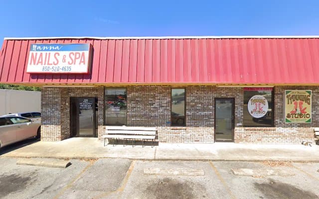 Photo of Defuniak Nails & Spa
