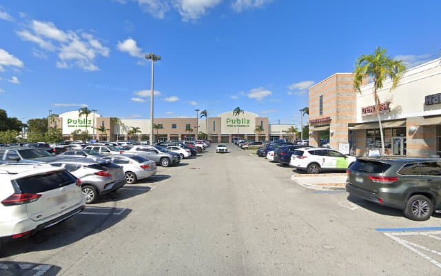 Photo of Crystal Nails & Spa Hialeah