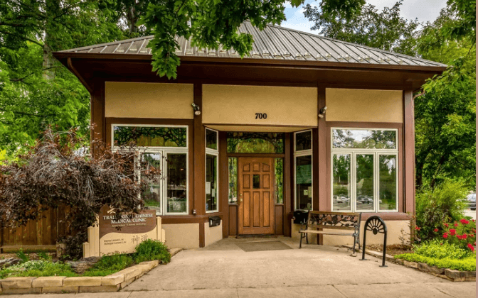 Photo of Suzanne Carver Therapeutic Massage and Yoga