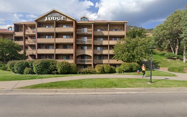 Photo of Glenwood Hot Springs Lodge