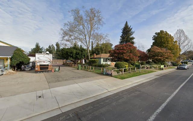 Photo of 722 HEAD SPA FOLSOM CA