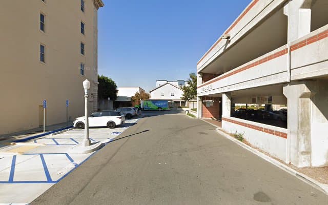 Photo of Salon Lujon