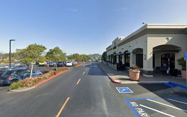 Photo of FACE FOUNDRIÉ - Corte Madera