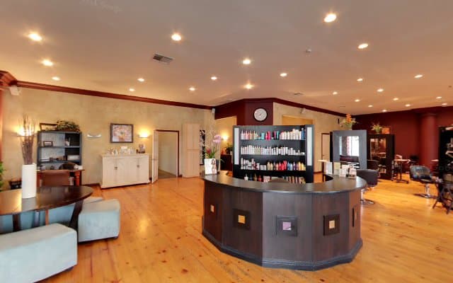 Photo of De Cielo Salon And Spa - Hair Salon in Burbank