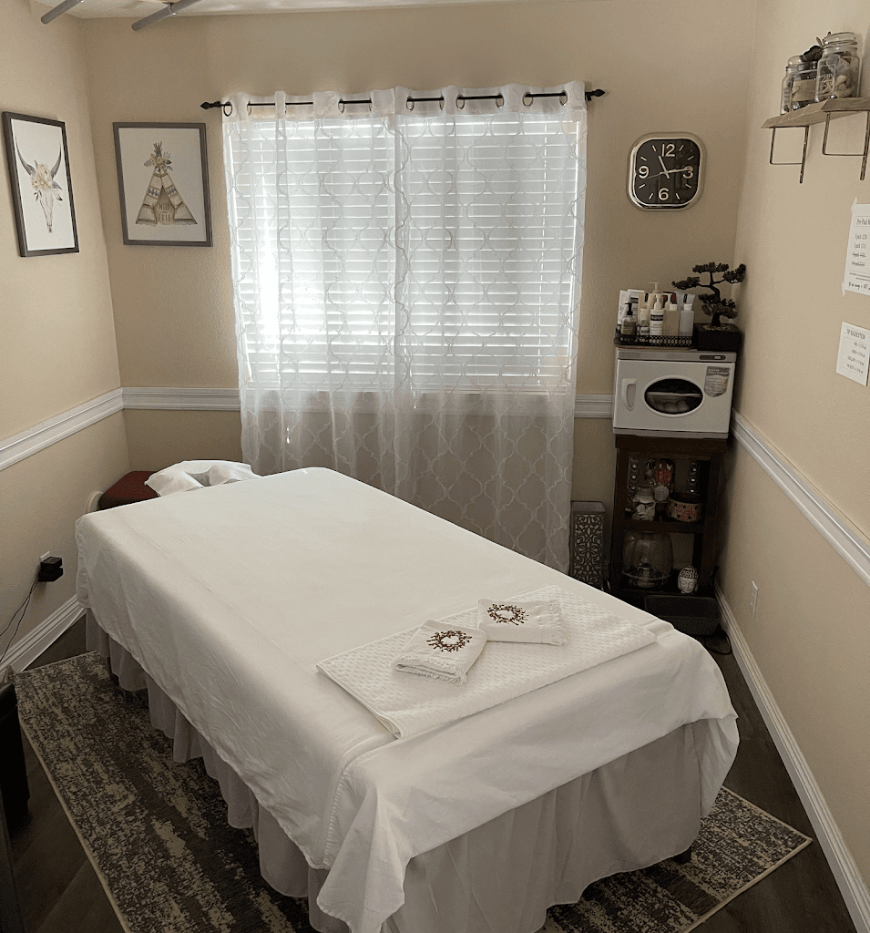 Photo of Therapeutic Massage - by Balloon