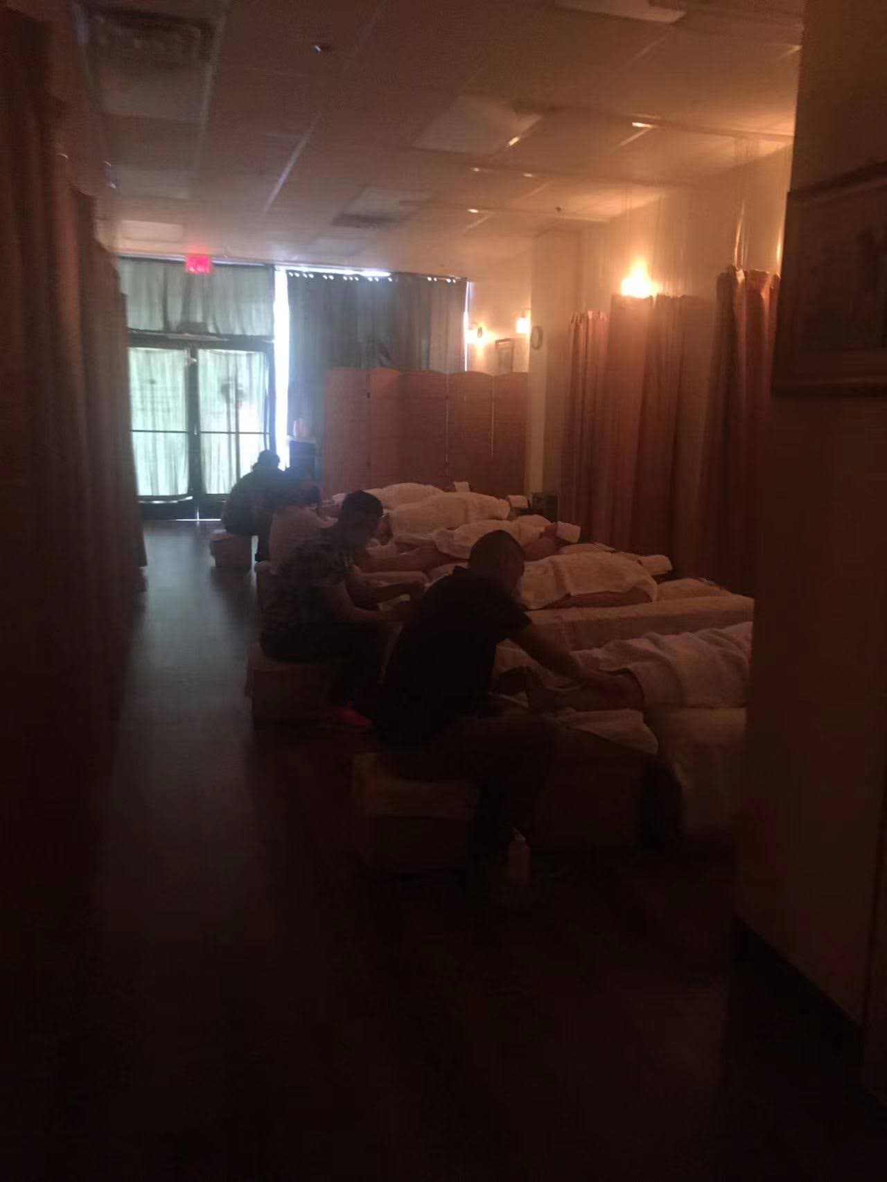Photo of Take Off Your Shoes Foot And Body Massage(No.2)