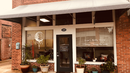 Photo of Lisa's Body Shop