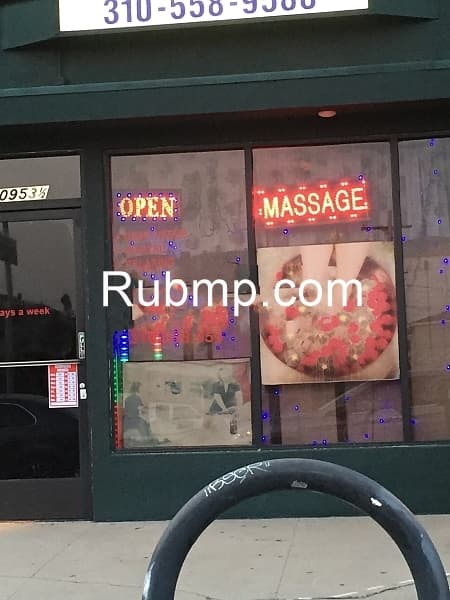 Photo of Blue Sky Health Center & Massage