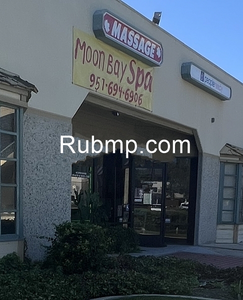 Moon Bay Massage Spa