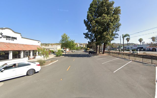 Lemon Grove Bistro