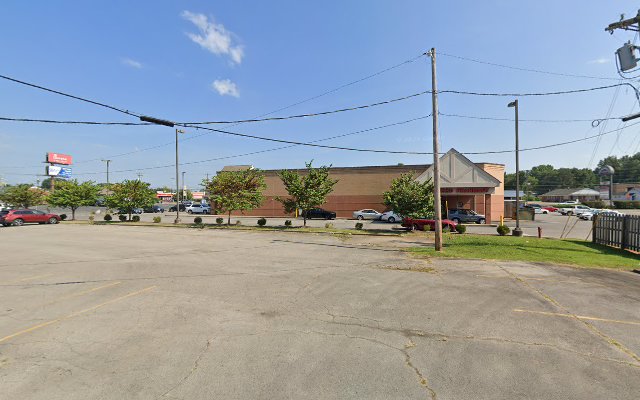Livi Nail and Spa - Top 3 Business in Clarksville