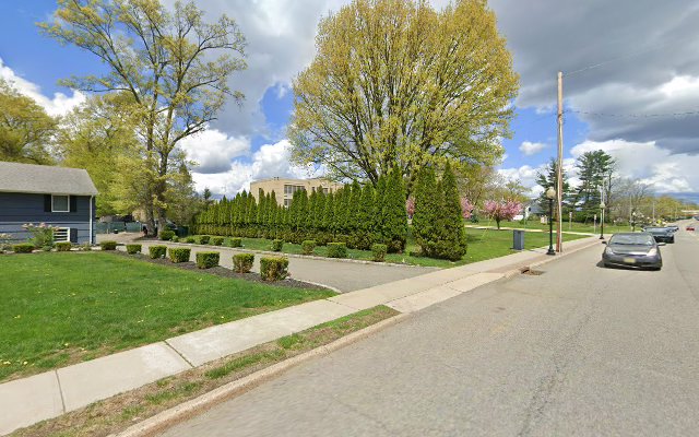 Apres Beauty and Wellness- East Hanover