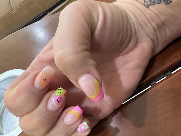 Sunshine Nail Spa