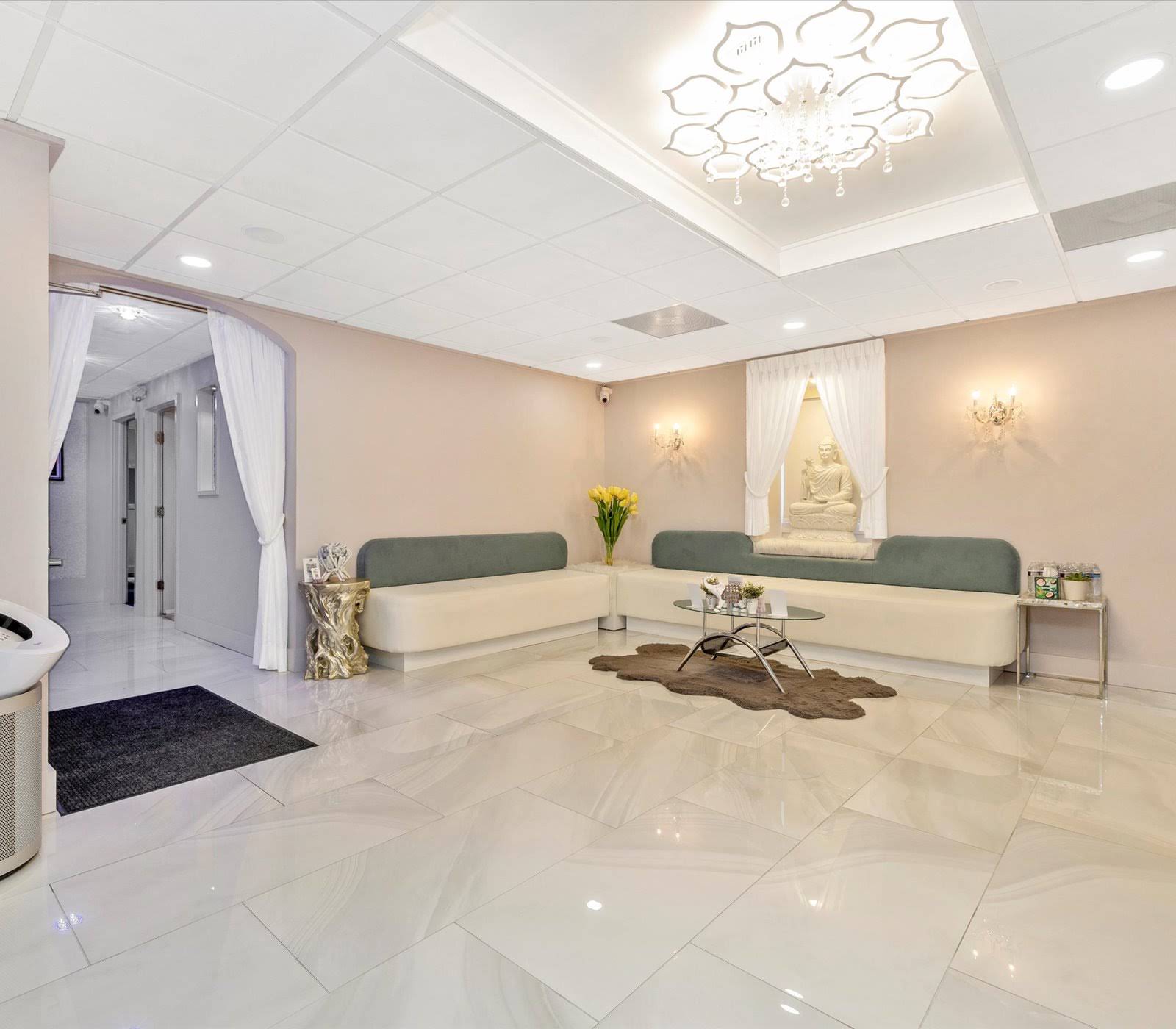 Miracle Thai Massage Stretch & Spa