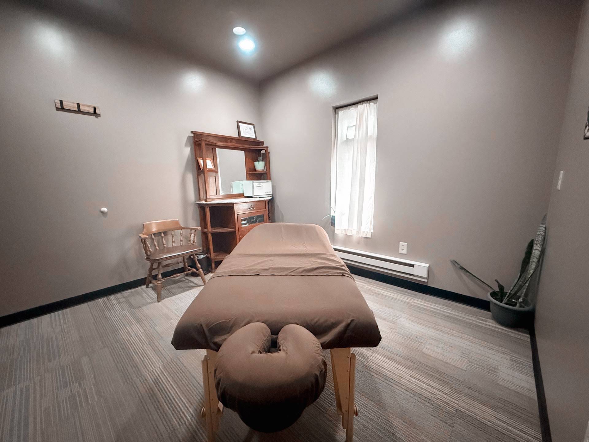 Manhappening Massage LLC