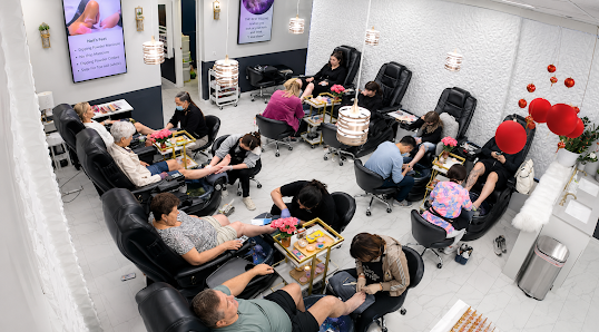 LT Nails & Spa - Nail Salon Fort Myers FL