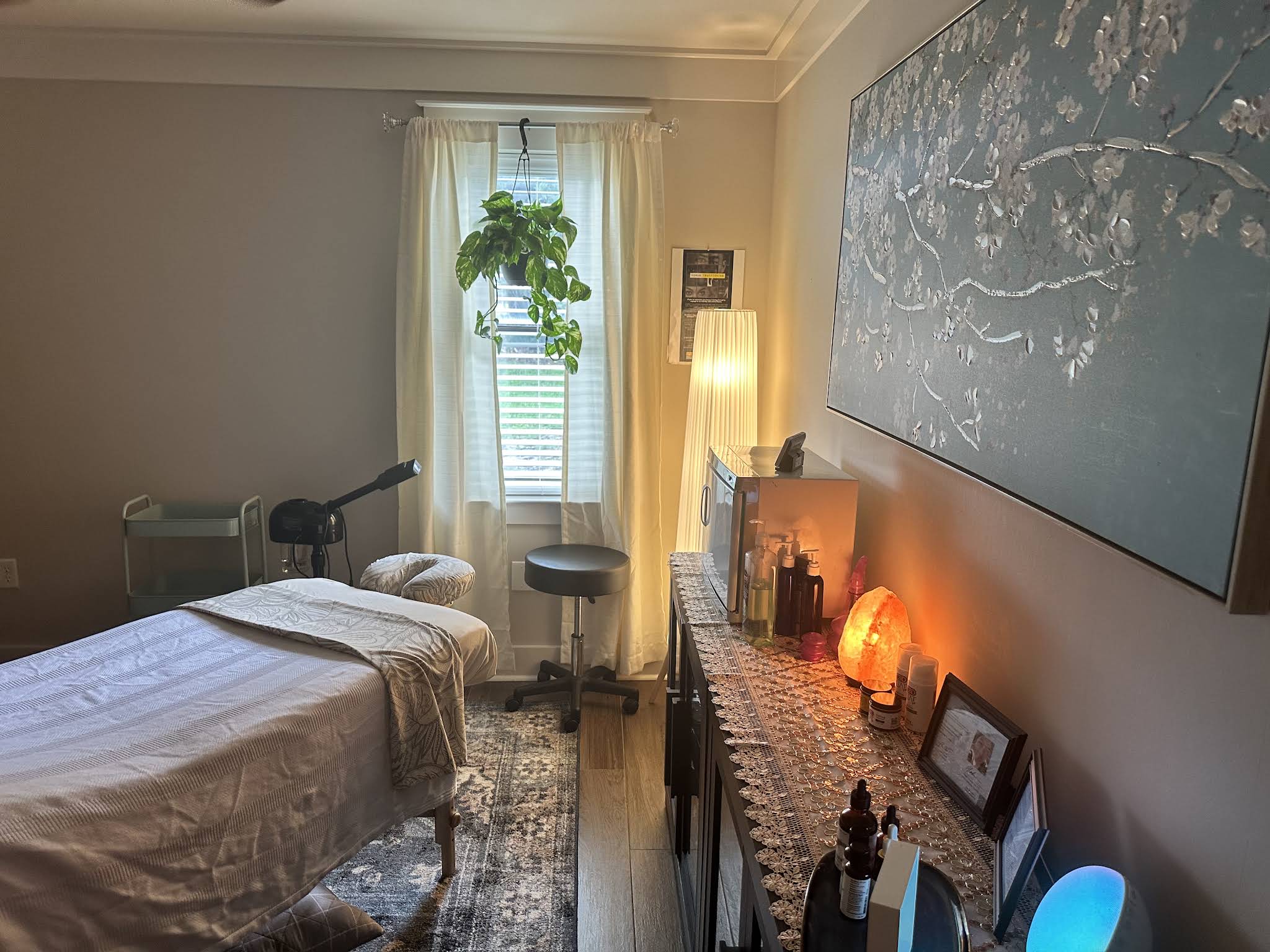 Kirsten Paravalos, Licensed Massage Therapist