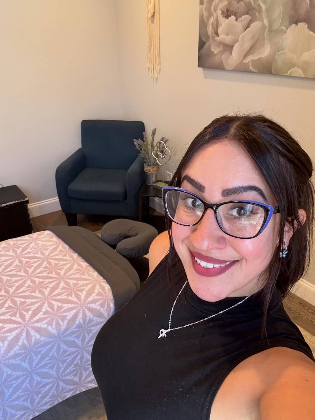 Ashlynn Therapeutic Massage