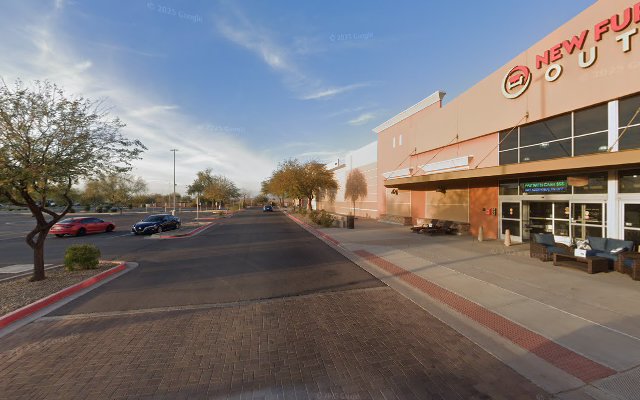 New Furniture Outlet