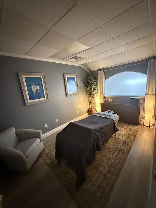Salt & Light Massage Therapy