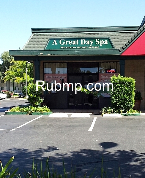 Golden Ocean Spa