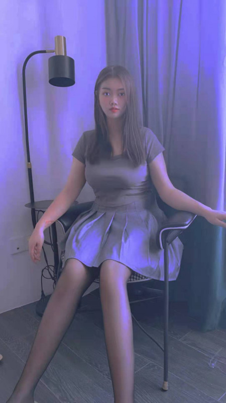Tall petite and short natural lil bit saggy tits g photo